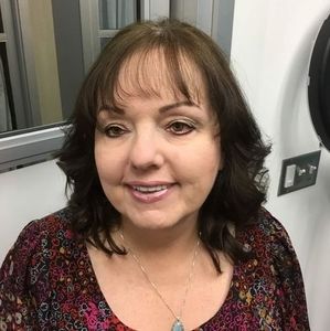 Meet your Posher, Becky